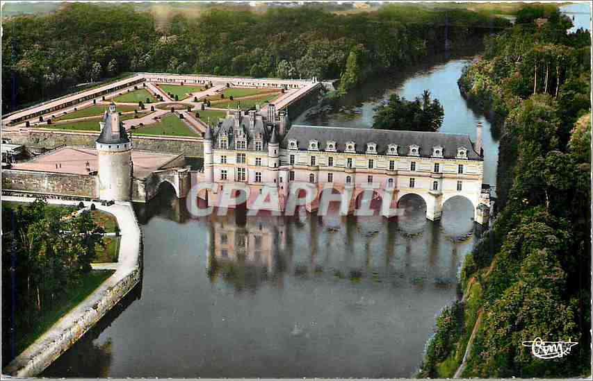 CPM Chenonceaux I et L Le Chateau et les Jardins 
