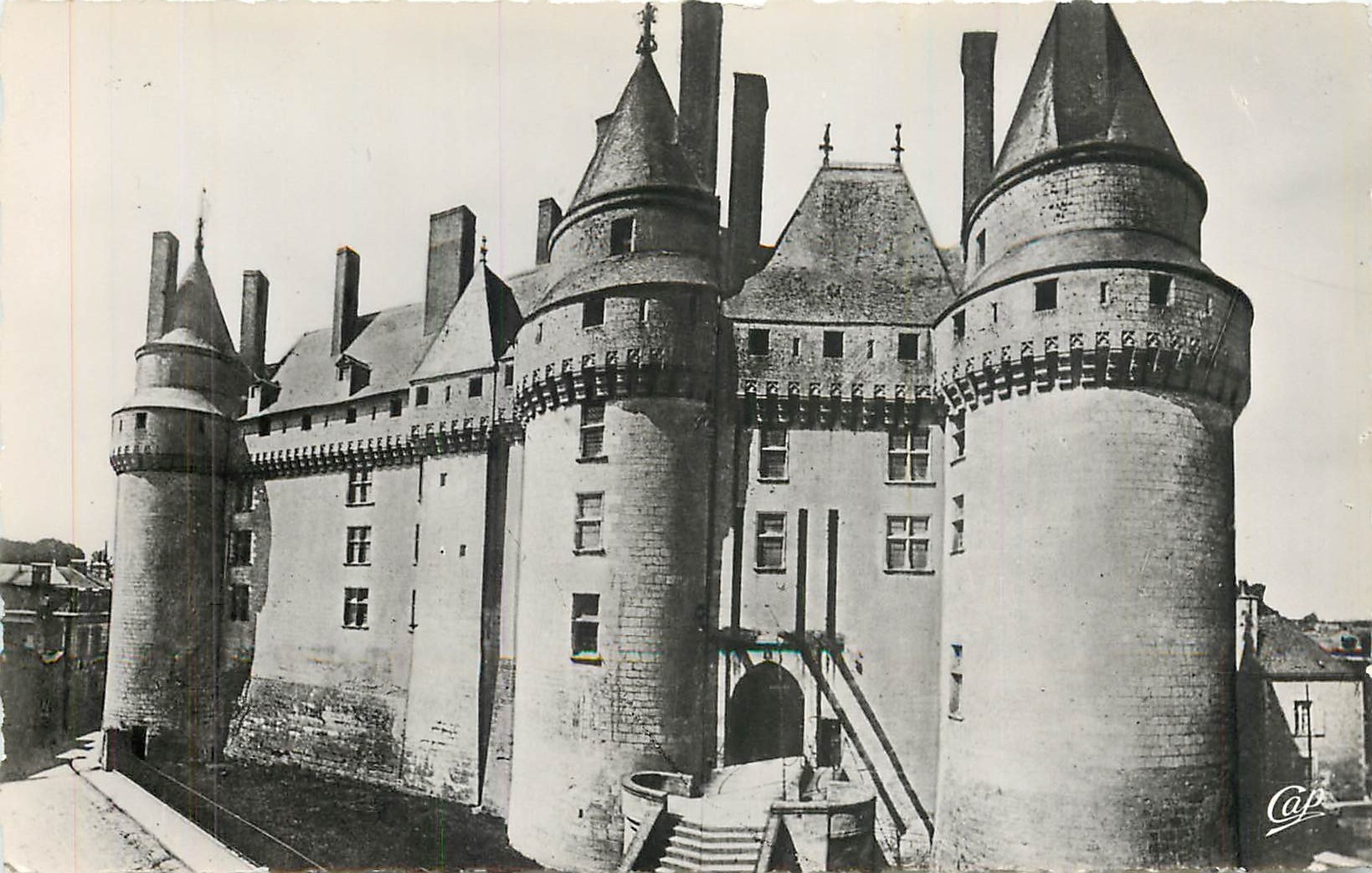 CPA Langeais Le Chateau Facade Est 