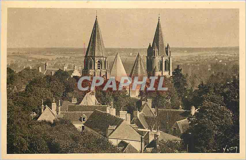 CPA Loches Indre et Loire La Collegiale Saint Ours 