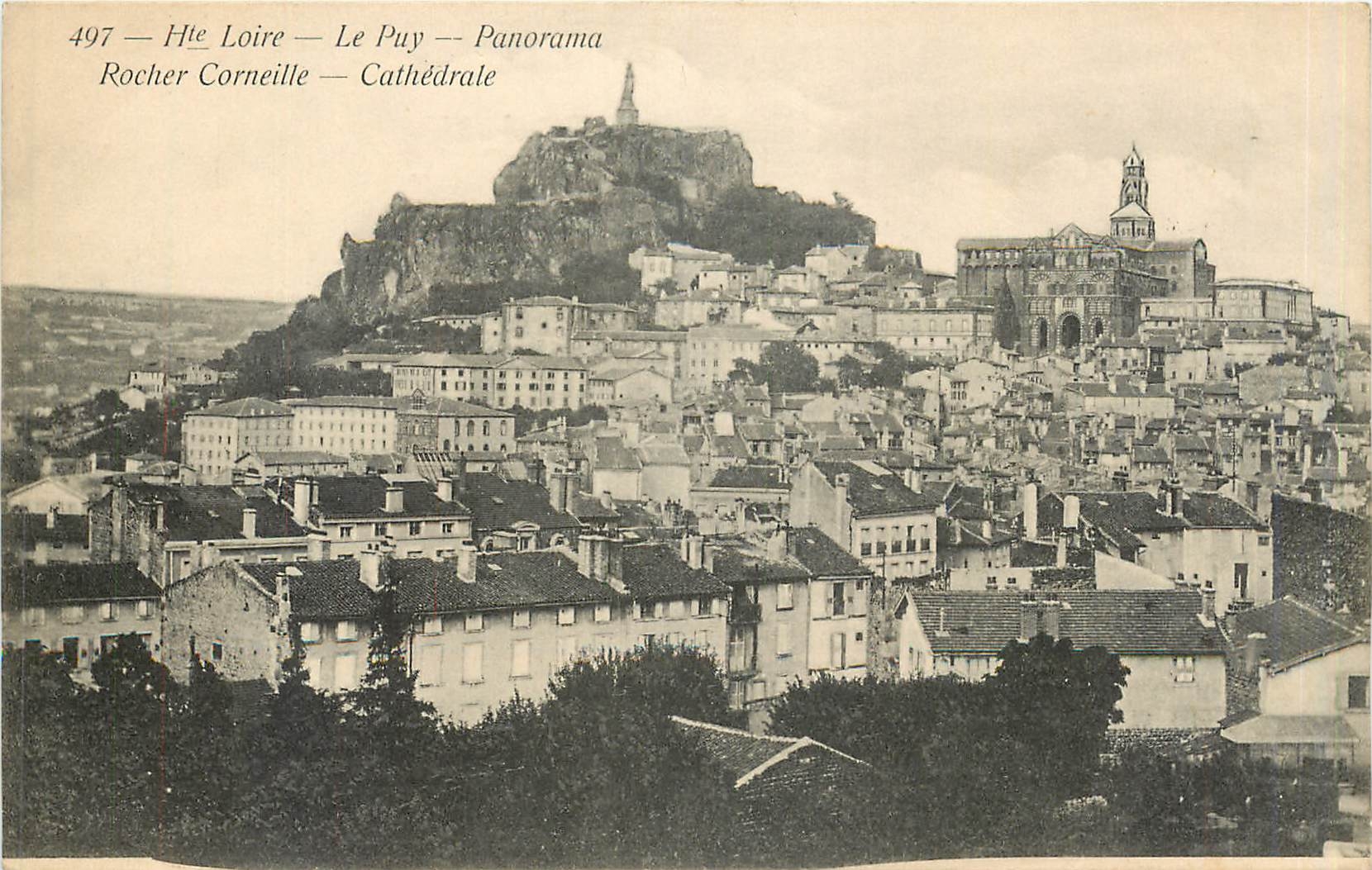 Le Puy-en-Velay — Panorama — Rocher Corneille et Cathédrale — Éditeur non identifié, n° 497