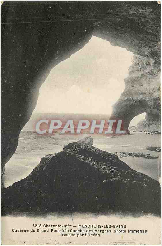 CPA Charente Inf Meschers les Bains Caverne du Grand Four a la Conche des Vergnes Grotte immense cre