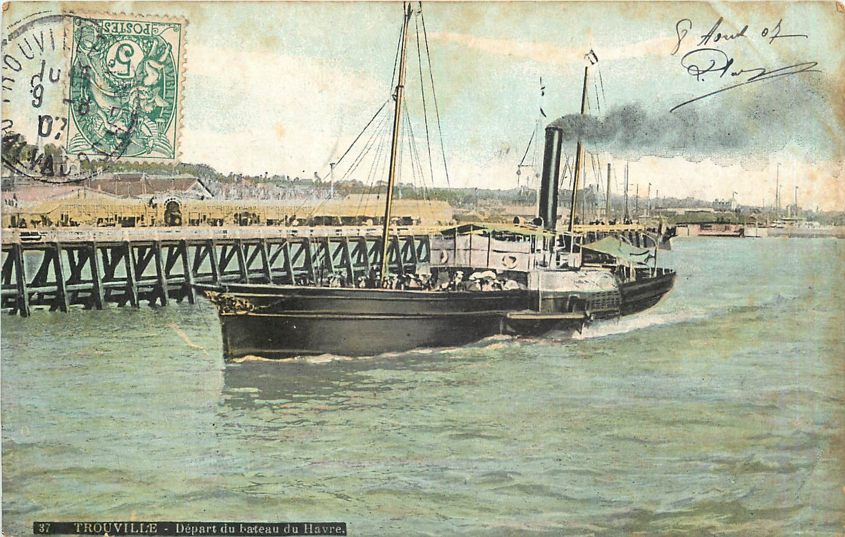 CPA Trouville Depart du Bateau du Havre 