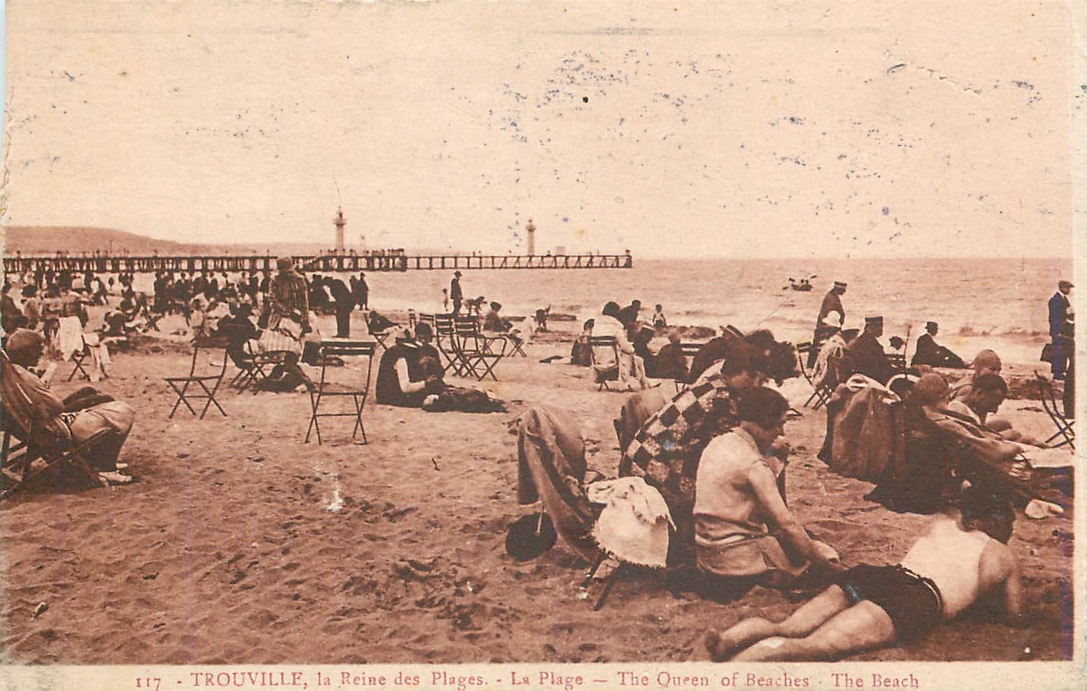 CPA Trouville le Reine des Plages La Plage 