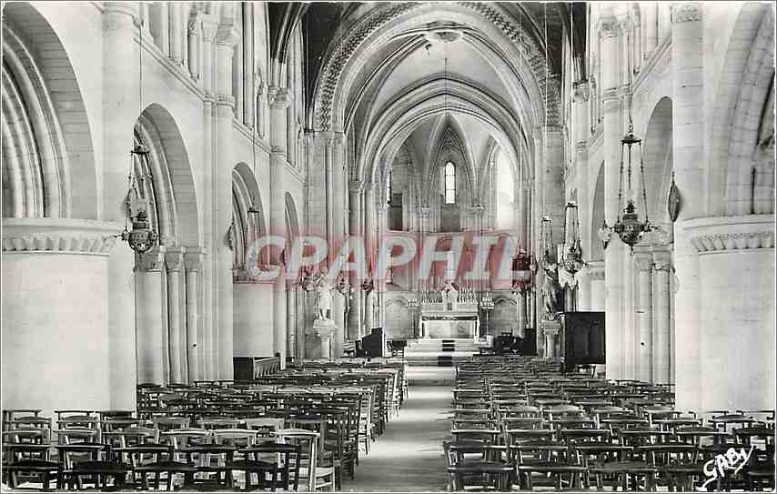 CPA Ouistreham Calvados Interieur de l'Eglise 