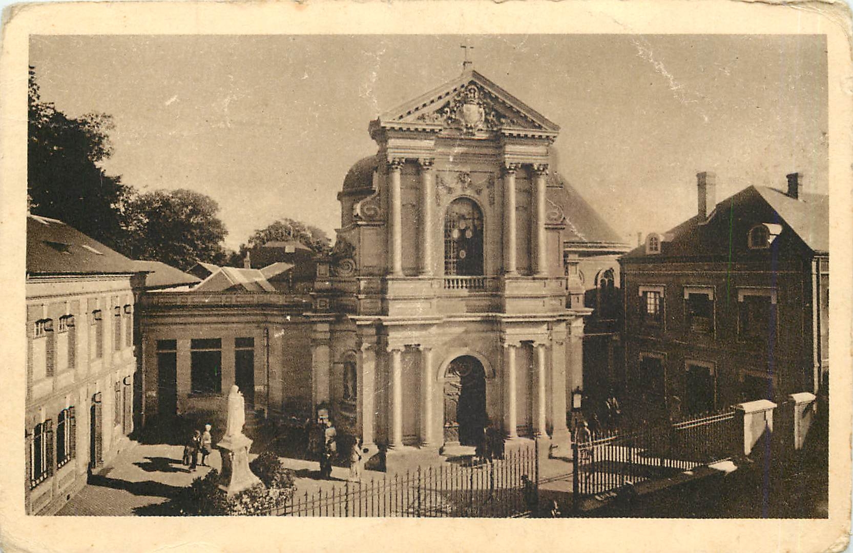 La chapelle des Carmélites de Lisieux — éditeur inconnu, n° de série non visible