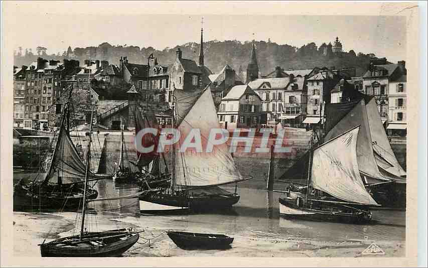 CPA Honfleur Le Port et la Cote de Grace Bateaux