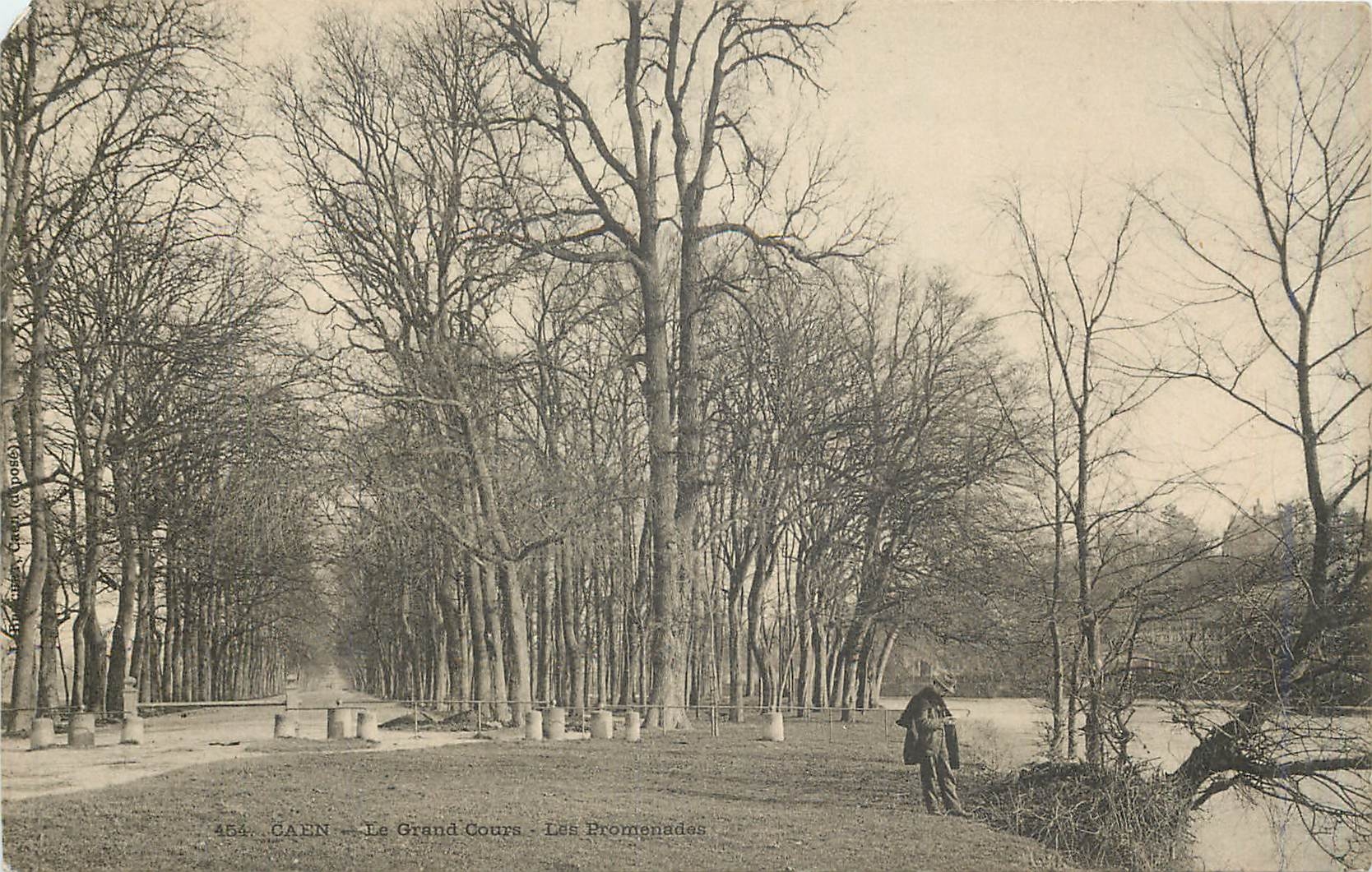 CPA Caen Le Grand Cours Les Promenades 