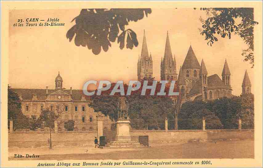 CPA Caen Abside et les Tours de St Etienne 