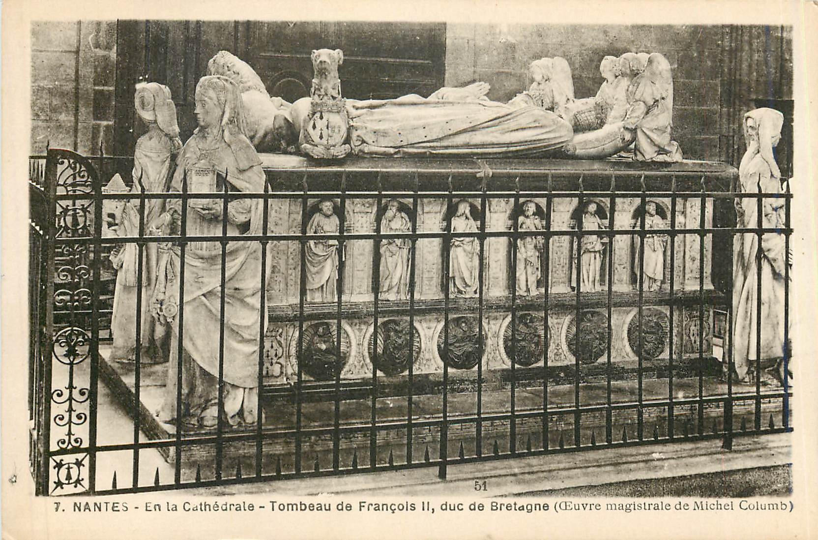 CPA Nantes Cathedrale Tombeau de Francois II Duc de Bretagne Ceuvre magistrale de Michel Colum 
