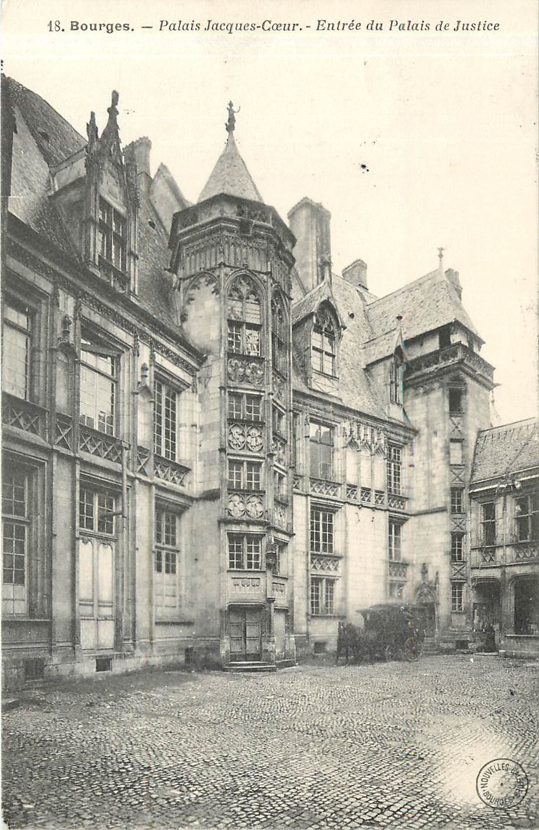 CPA Bourges Palais Jacques Coeur Entree du Palais de Justice 