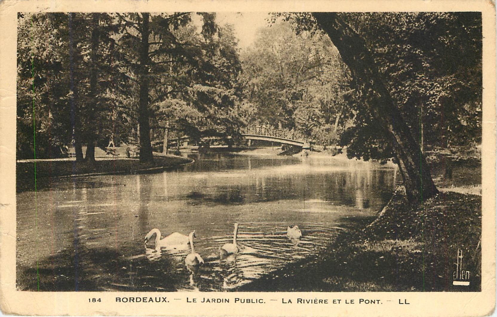 Bordeaux — Le Jardin Public — La Rivière et le Pont — LL