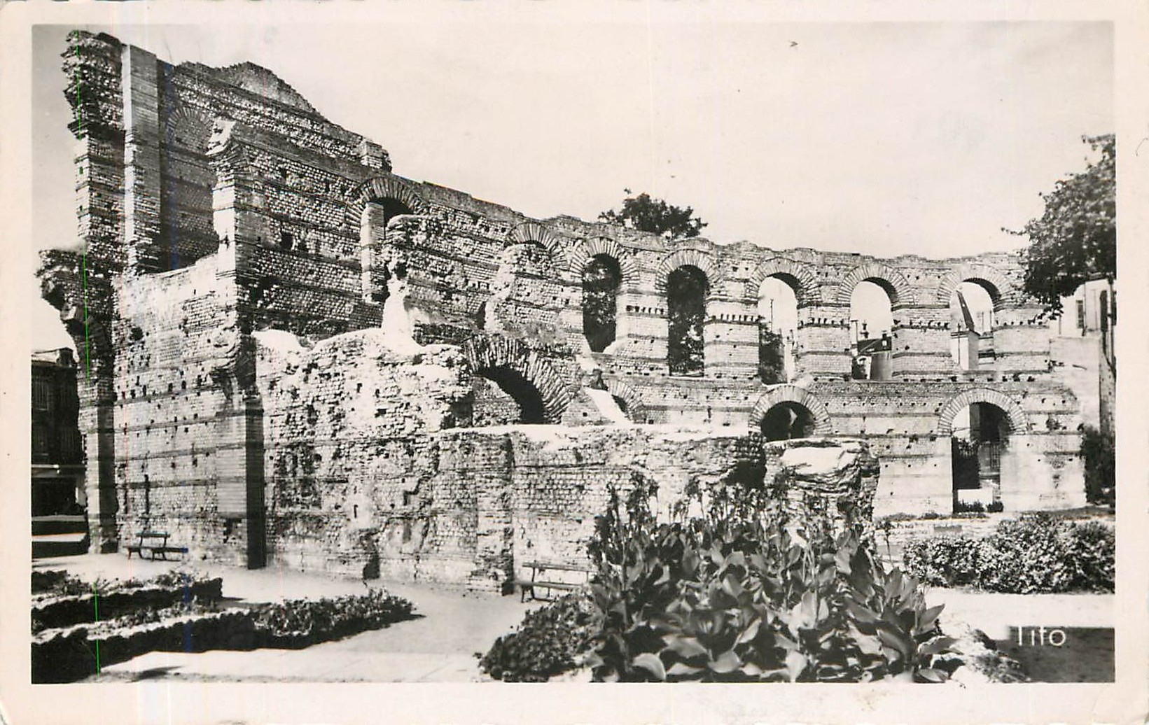 CPA Bordeaux Ruines du Palais Gallien 
