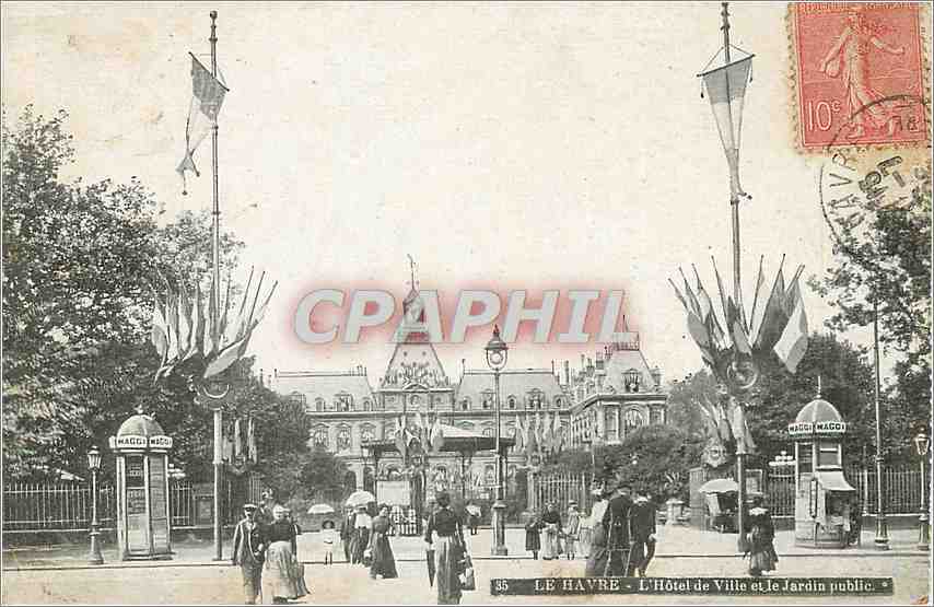 CPA Le Havre L'Hotel de Ville et le jardin public 