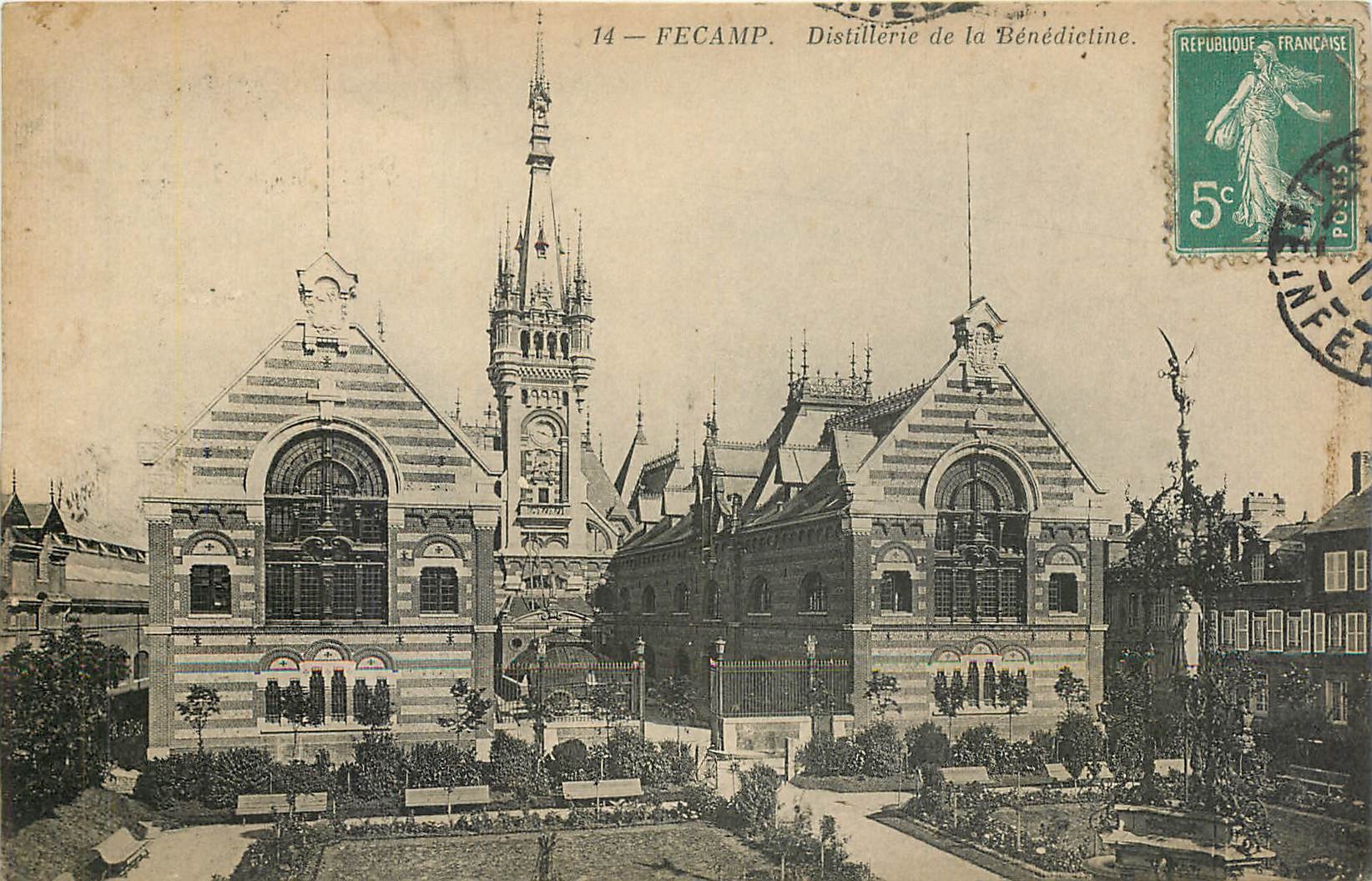 CPA Fecamp Distillerie de la Benedictine 