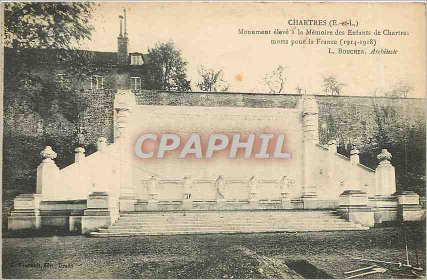 CPA Chartres E et L Monument eleve a la Memoire des Enfants de Chartres morts pour la France 
