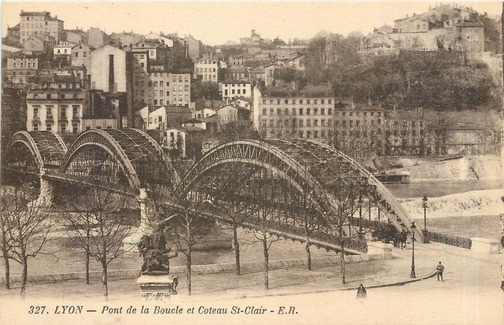 CPA Lyon Pont de la Boucle et Coteau St Clair 
