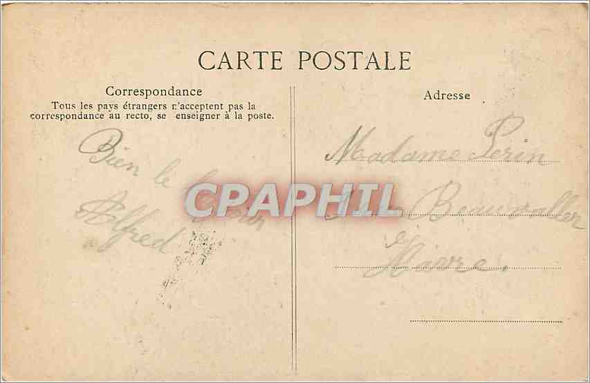 CPA Fecamp La Benedictine Cour d'Honneur vue sur la rue  — Rückseite