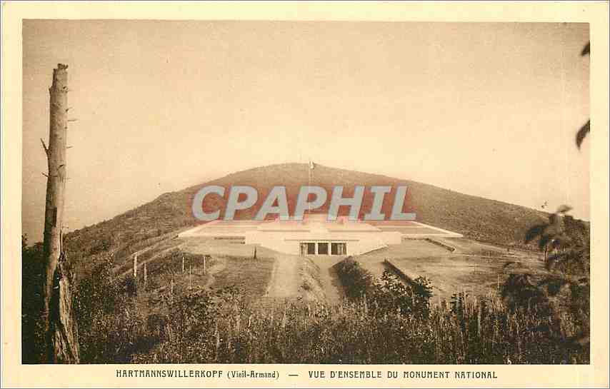 CPA Hartmannswillerkopf Vieil Armand Vue d'Ensemble du Monument National 
