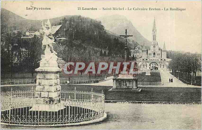 CPA Lourdes Saint Michel Le Calvaire Breton La Basilique 