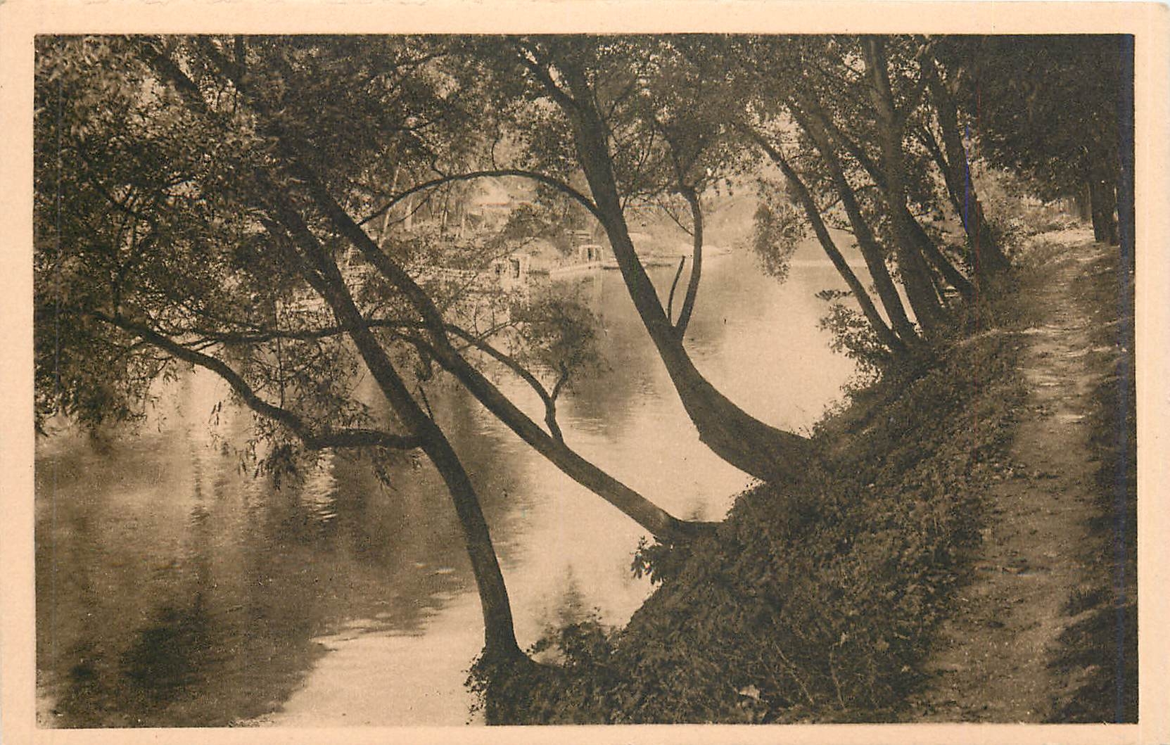 CPA Poissy Ville sur la Seine 