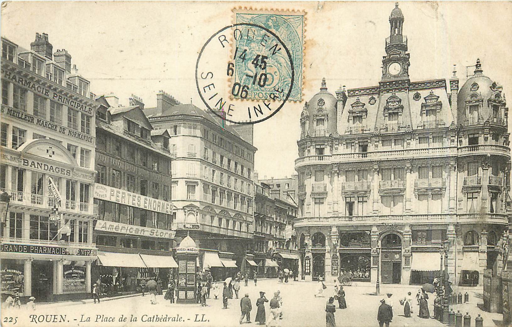 CPA Rouen la Place de la Cathedrale 
