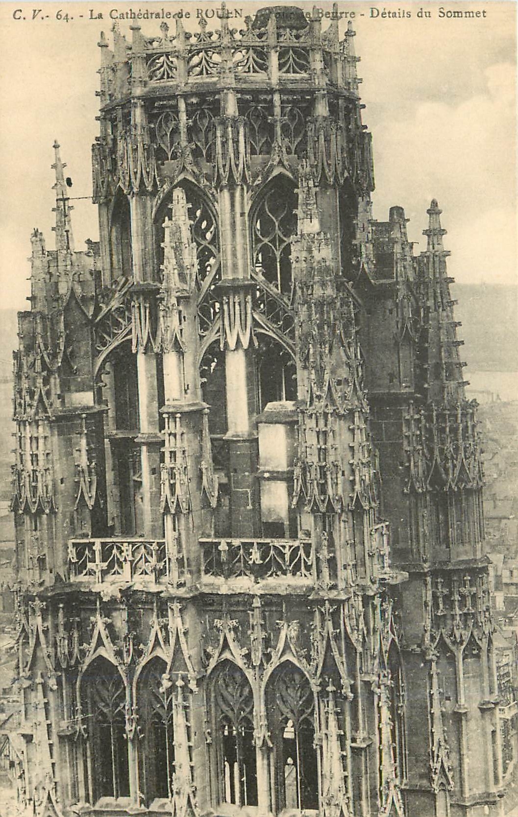 CPA La Cathedrale de Rouen Details du Sommet 