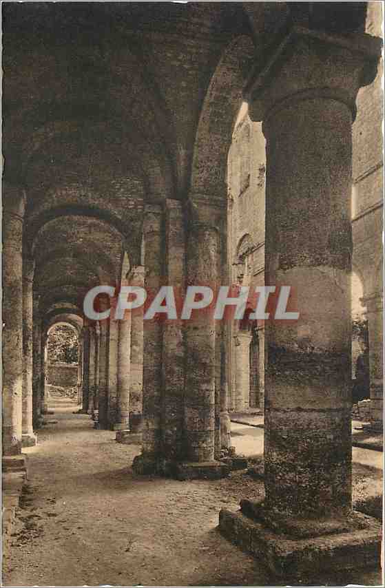 CPA Abbaye de Jumieges Les Ruines Eglise Notre Dame Bas cote nord 