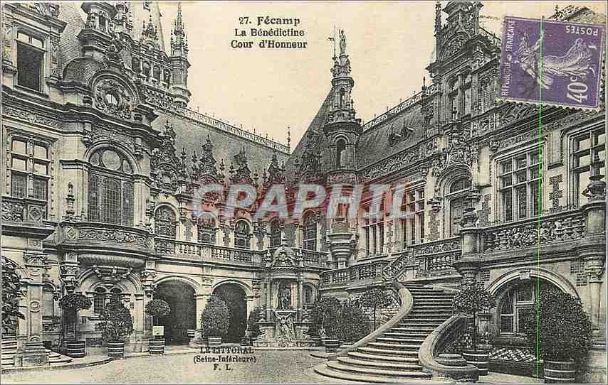 CPA Fecamp La Benedictine Cour d'Honneur 