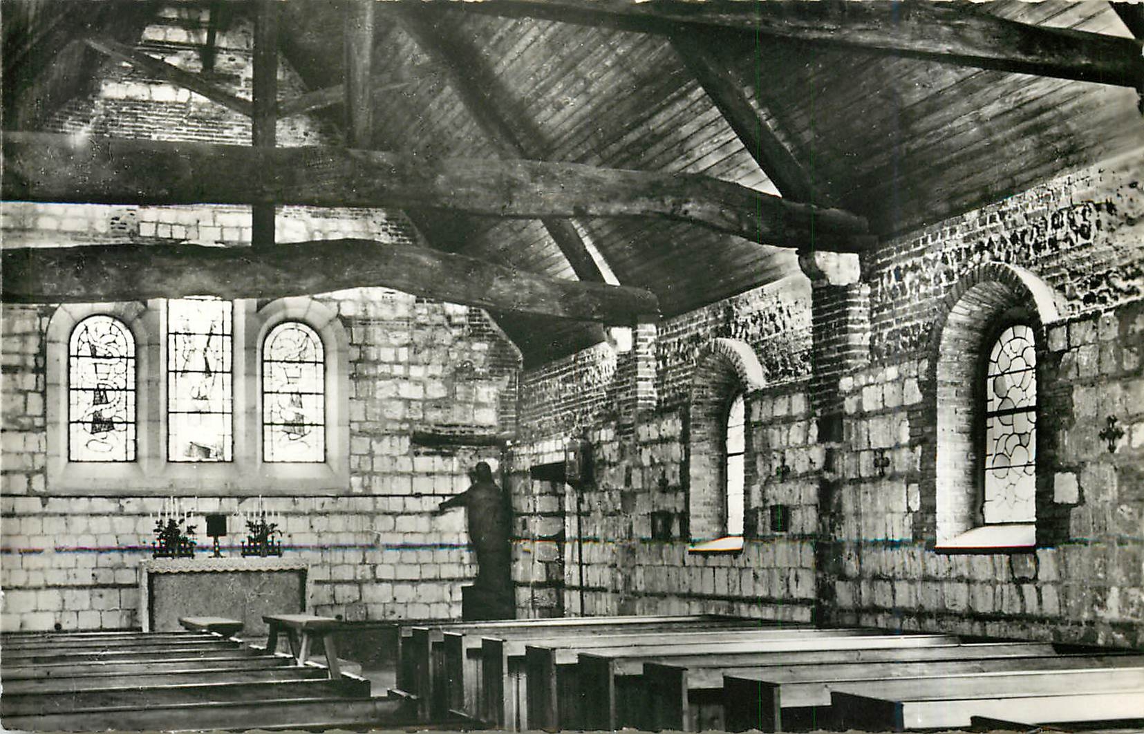 CPA Varengeville sur Mer S et M Chapelle St Dominique 