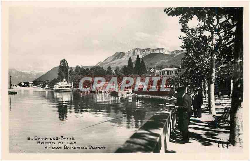 CPA EVIAN-LES-BAINS.Bord du Lac et quai Baron de Blonay Peche Pecheur