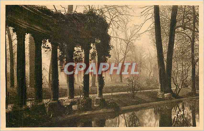 CPA PARIS 9M Parc Monceau La colonnade