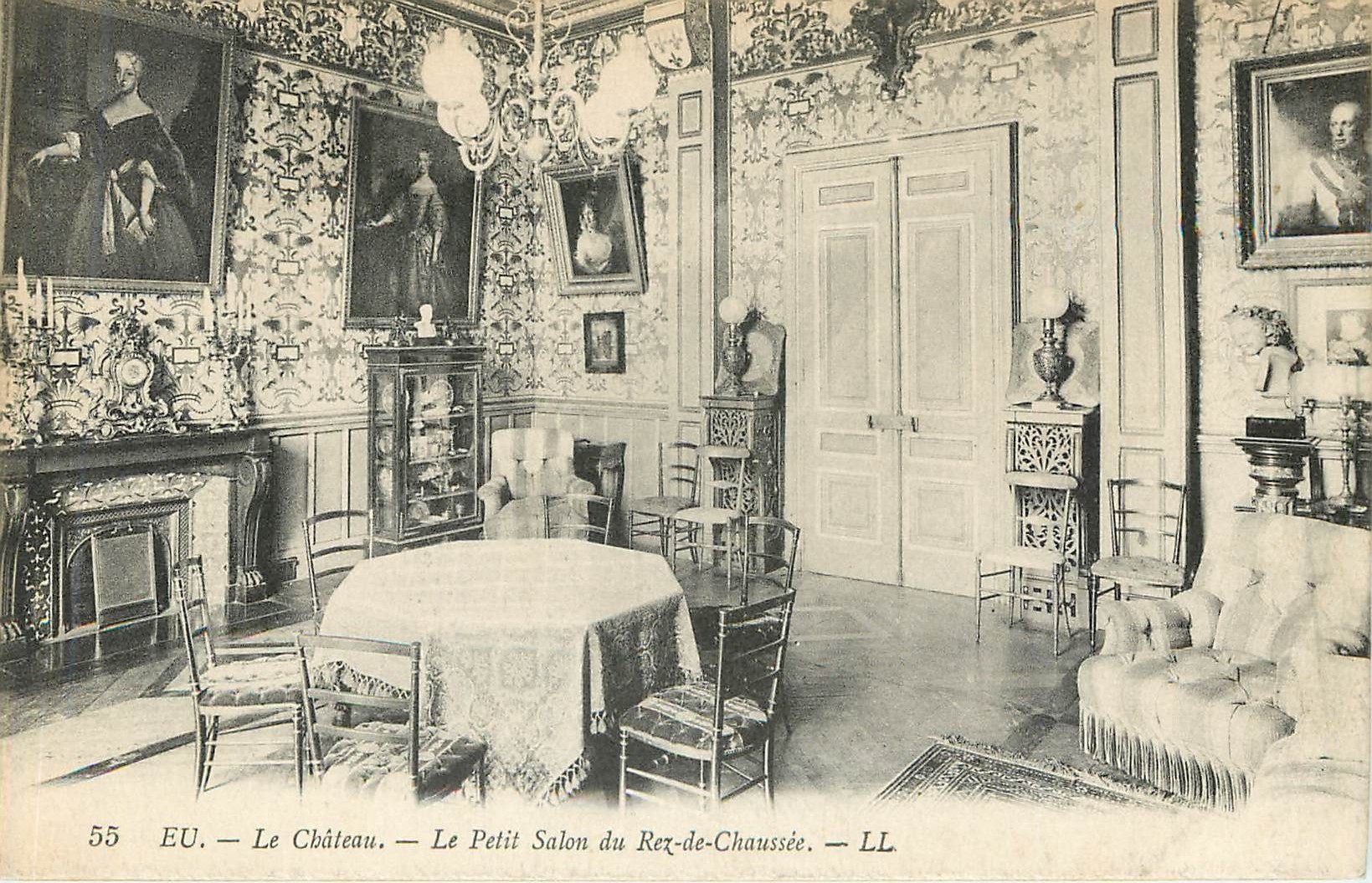 CPA LE CHUTEAU-LE PETIT SALON DU REZ DE CHAUSSEE