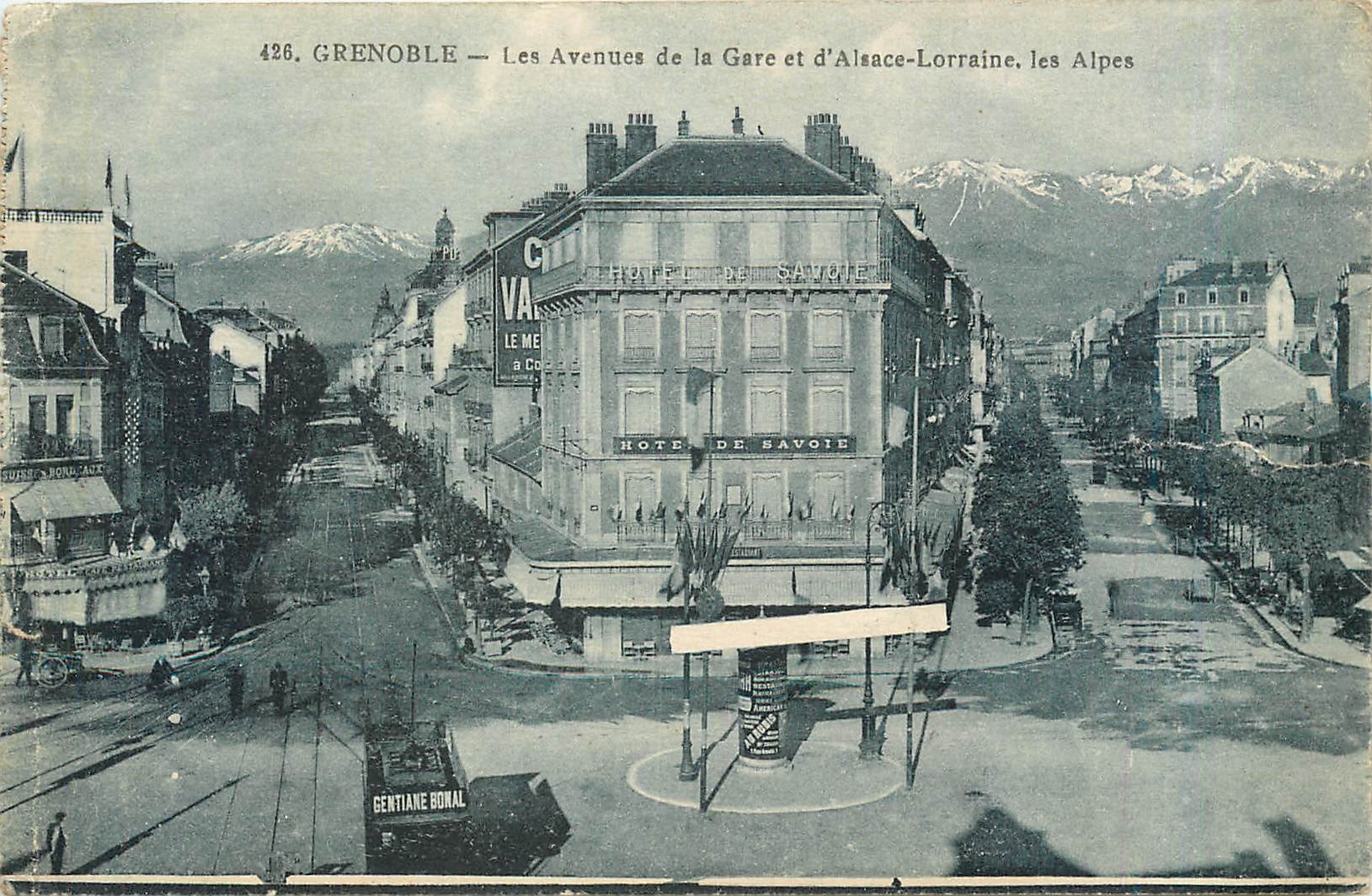 Grenoble — Les Avenues de la Gare et d'Alsace-Lorraine, les Alpes — Éditeur Gentiane Boral, n°426