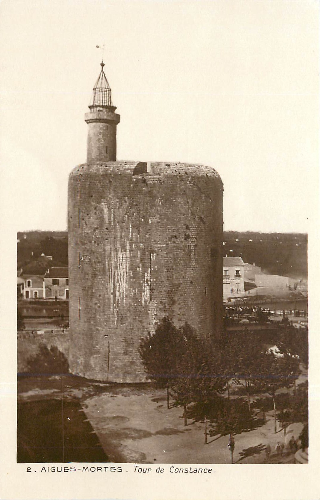 CPA AIGUES-MORTES (GARD) La Tour Constance