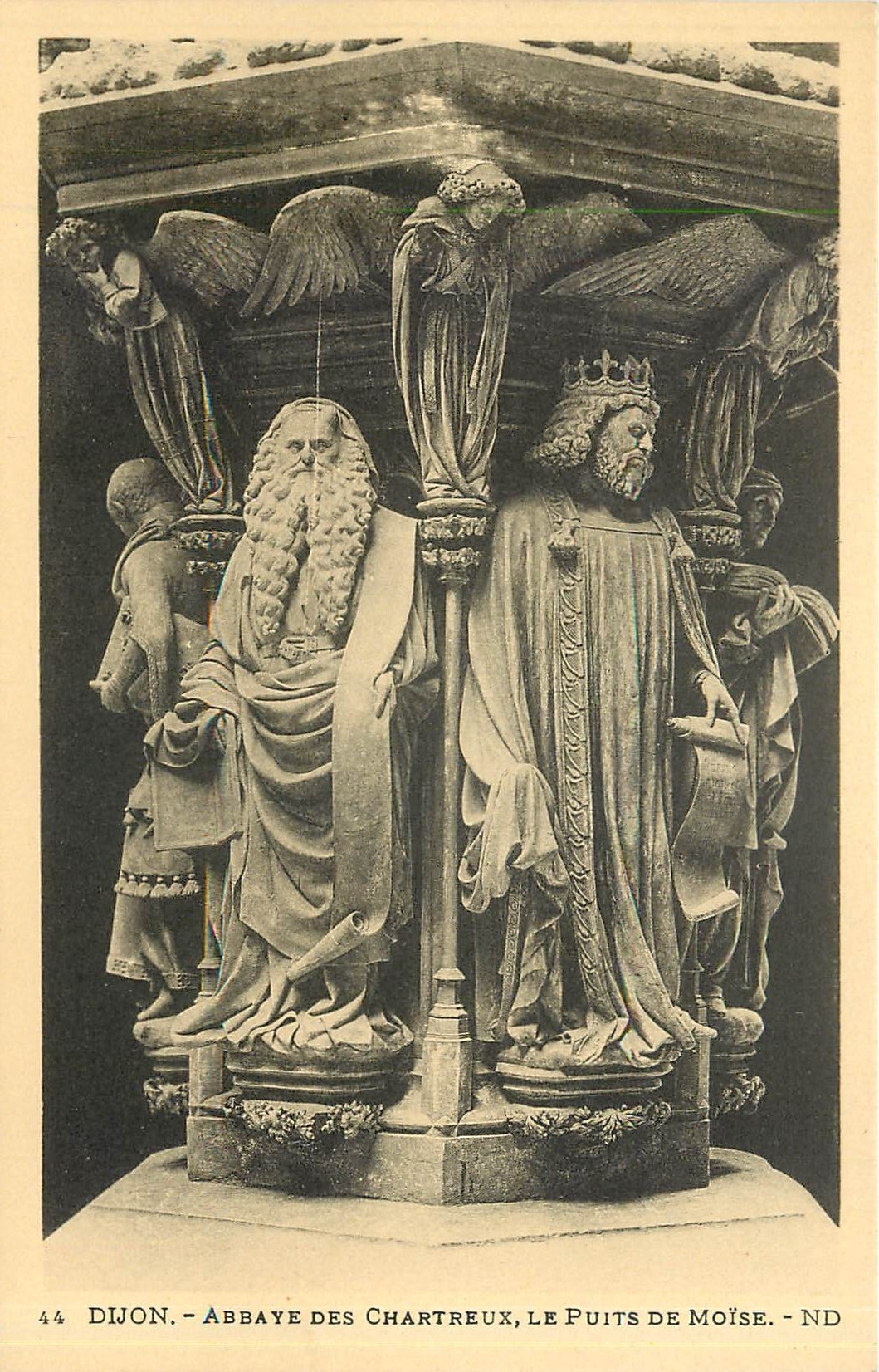 CPA DIJON Abbaye des Chartreux.Le Puits de Moise