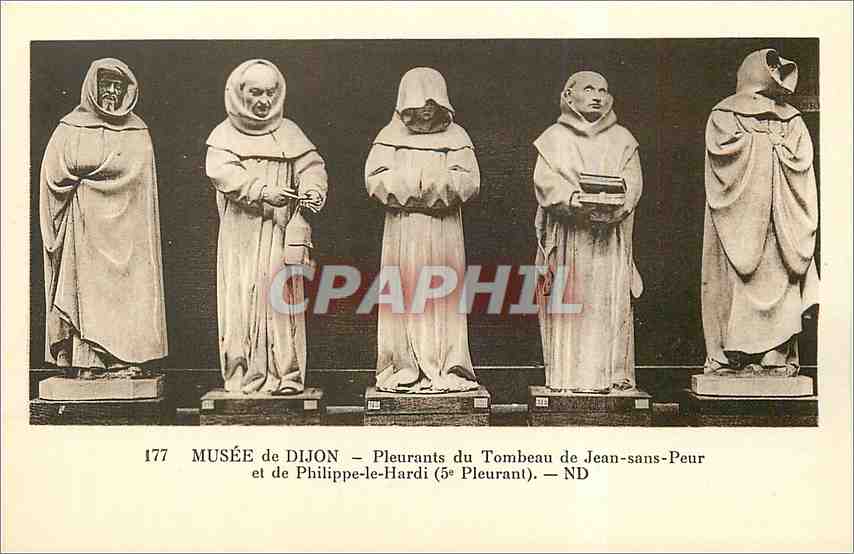 CPA Musee DE DIJON-Statuette de Pleurant executee par Jean de la Huerta et Antoine le Moiturier