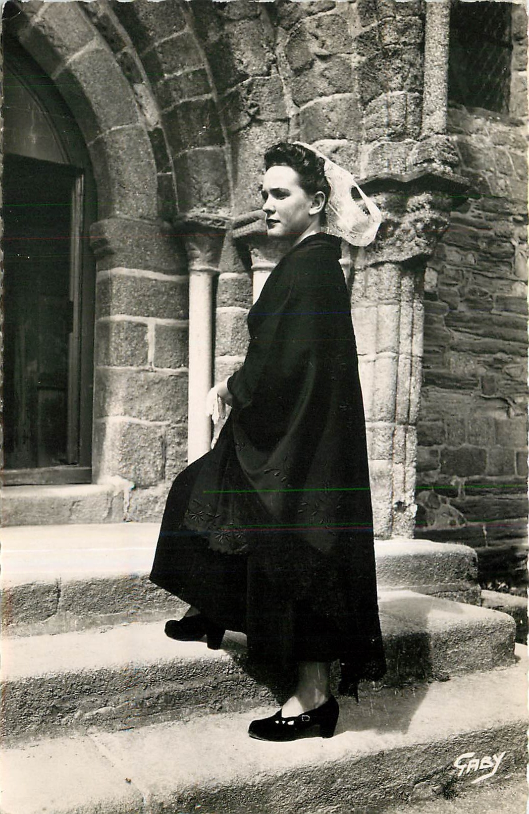 CPM LA BRETAGNE-Costume du Tresor Foklore
