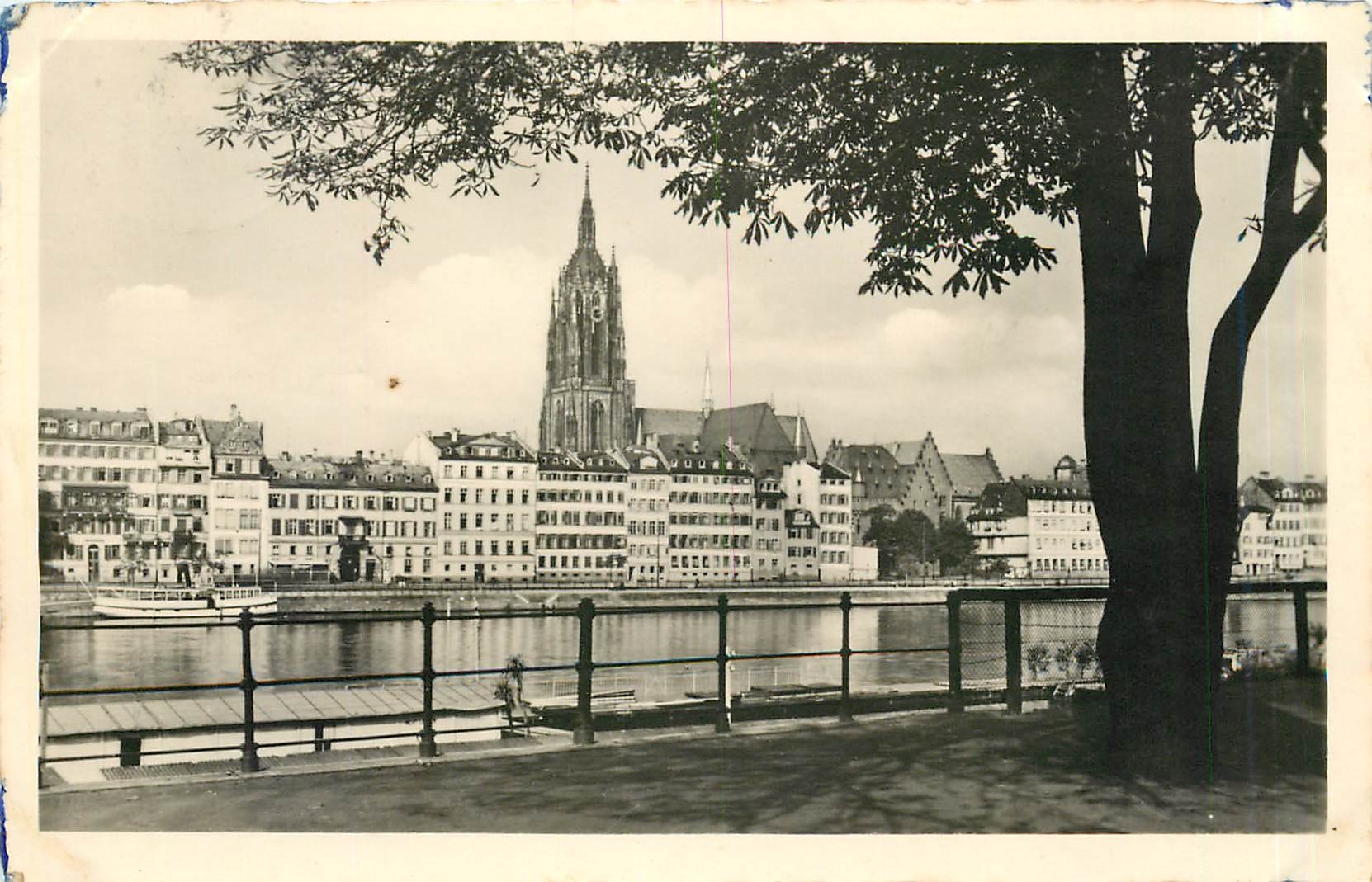 CPA FRANKFURT A m.Blick uber den Man auf den Dom