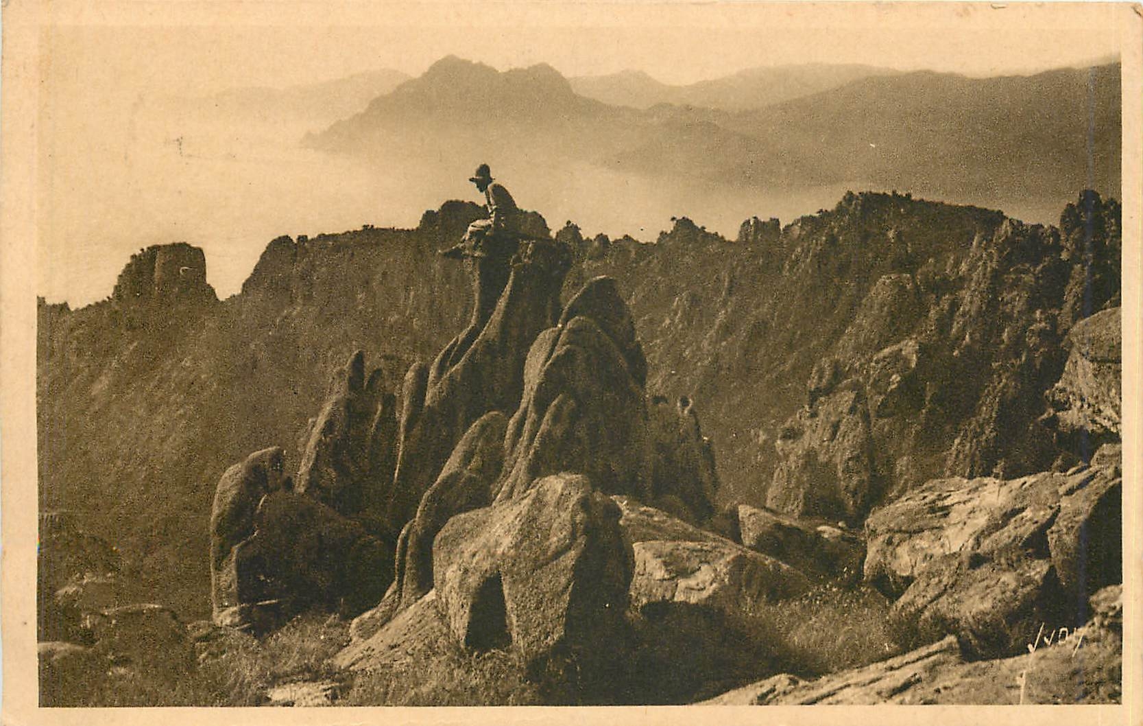 CPA Lourdes ( hautes-Pyrenees)la grotte miraculeuse
