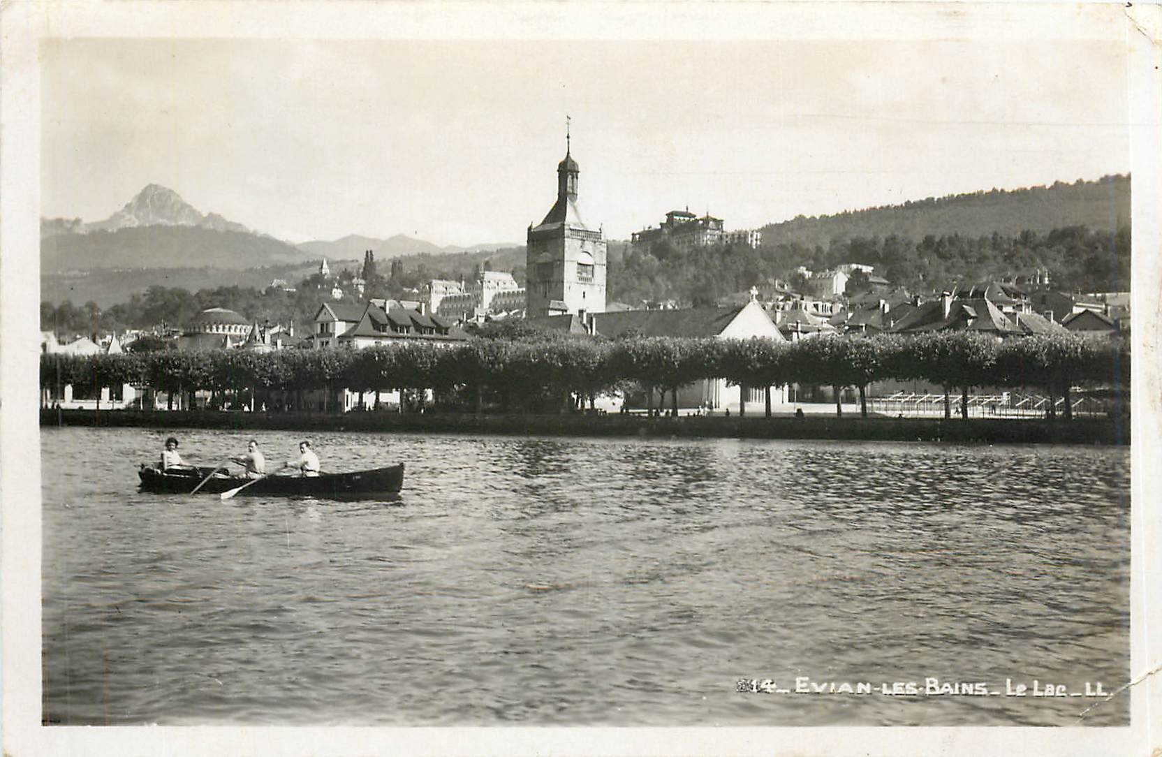 CPA EVIAN LES BAINS Le Lac