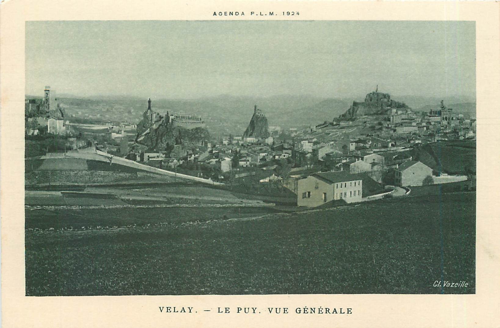 CPA VELAY-LE PUY VUE GENERALE