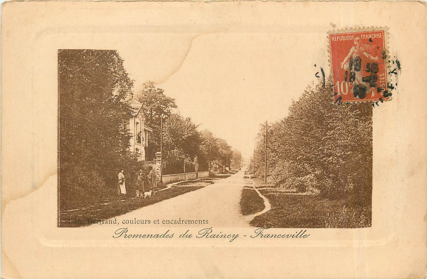 CPA Promenade du Raincy-Franceville