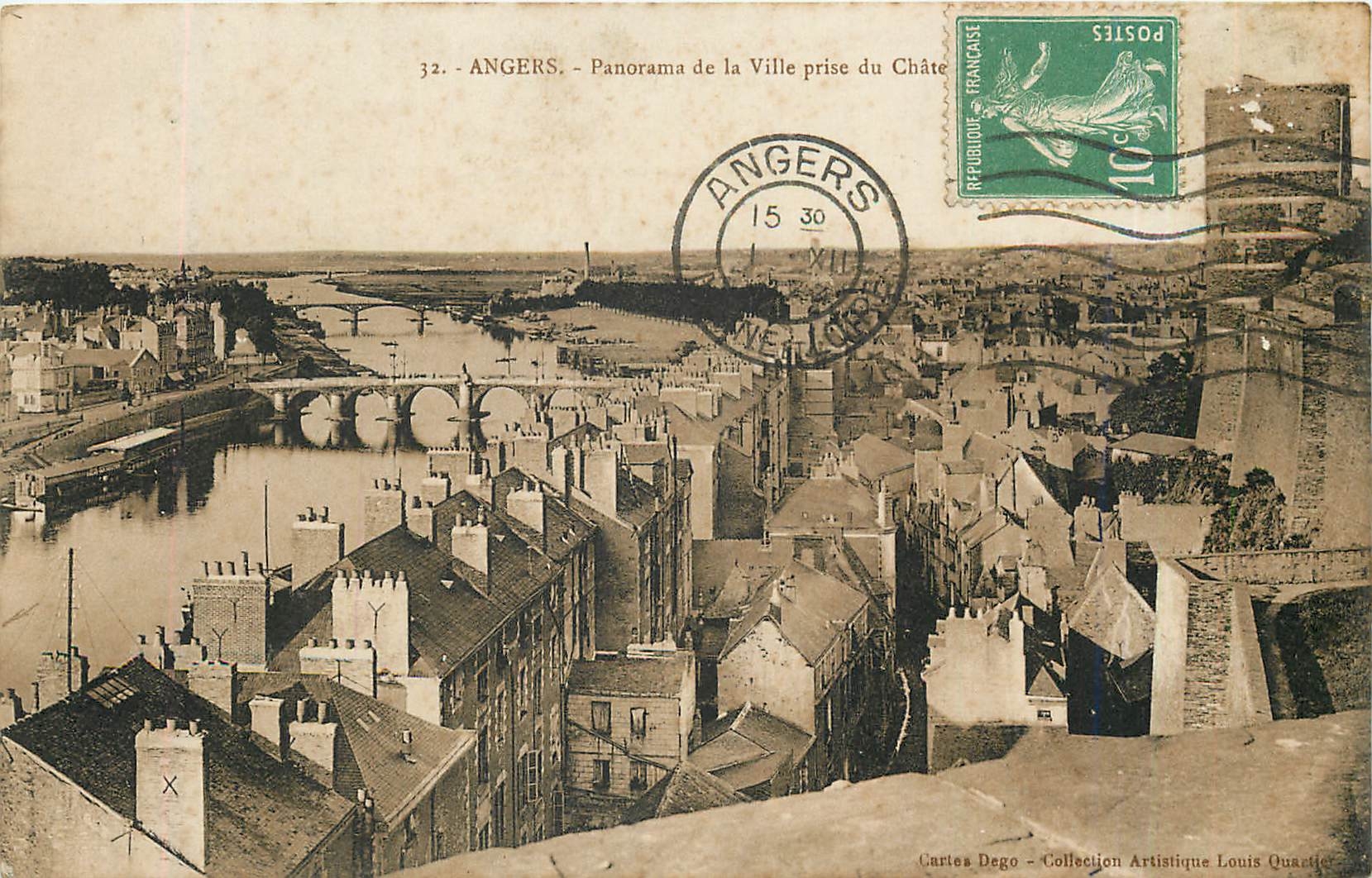 CPA ANGERS-Panorama de la Ville prise du Chateau