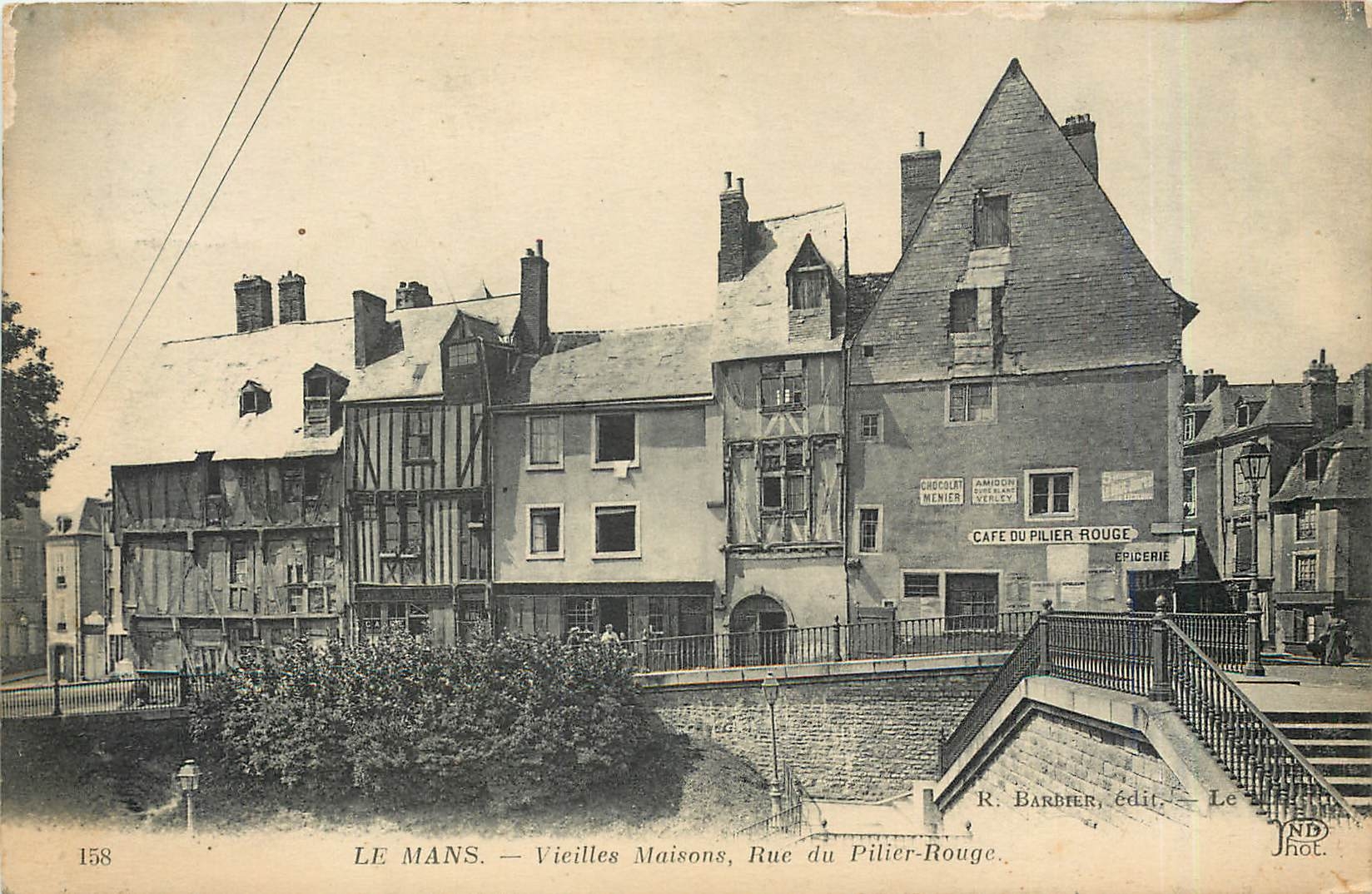 CPA LE MANS-Vieilles Maisons  Rue du Piliers-Rouge