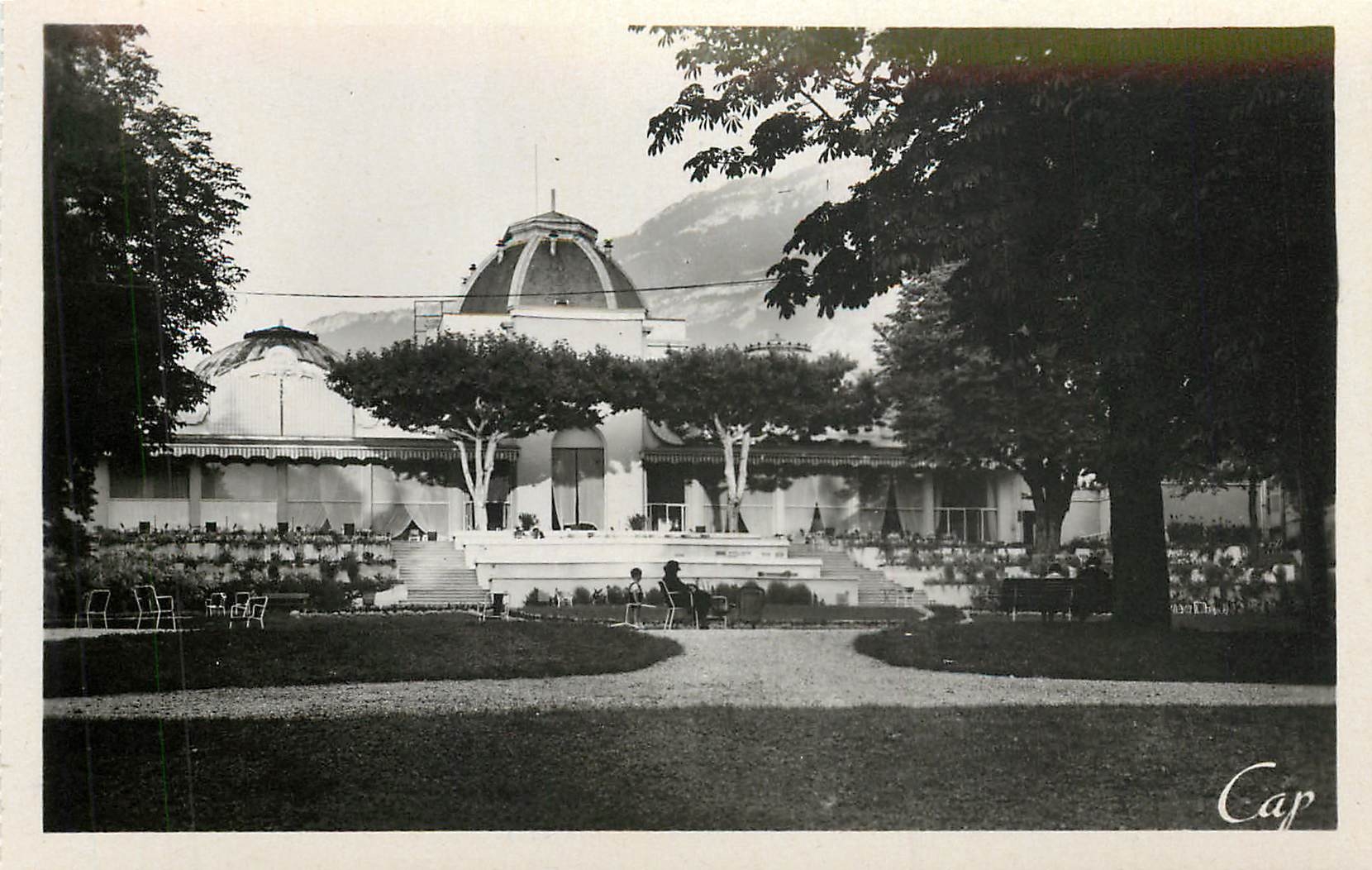 CPA AIX-LES-BAINS Le grand Cercle