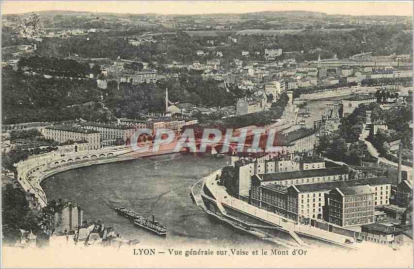 CPA LYON - Vue générale sur Vaise et le Mont d'Or