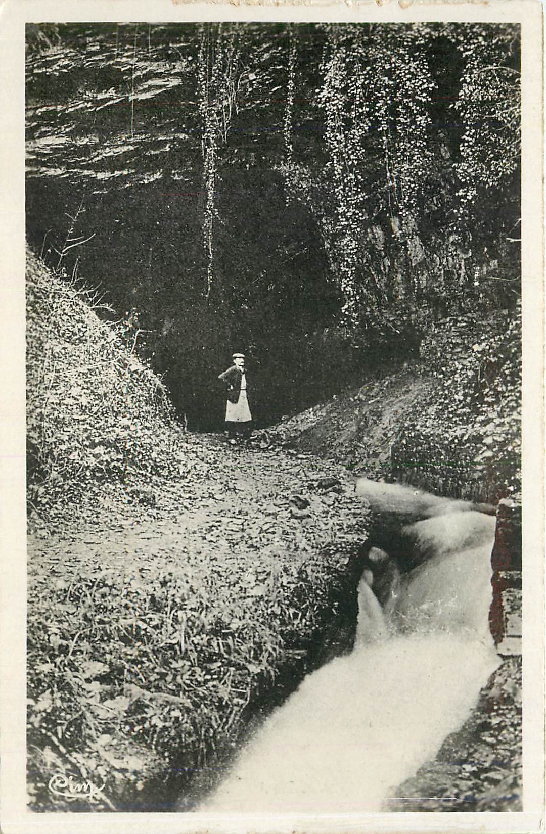 CPA Environs de Vesoul (Hte-Saone) Hrotte et source de Solborde