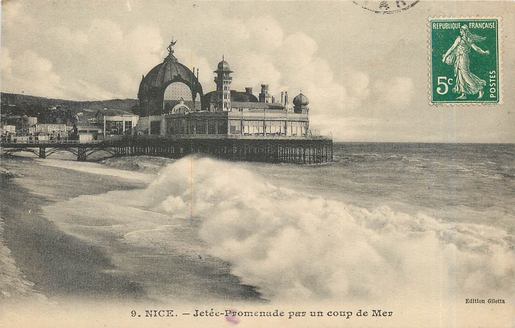 CPA NICE - Jetée-Promenade par un coup de Mer