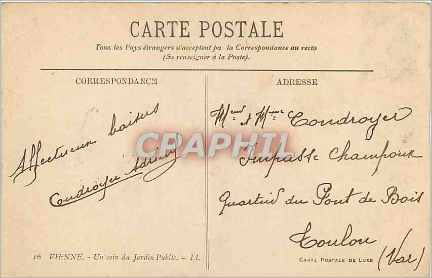 CPA VIENNE - Un coin du Jardin Public — Back