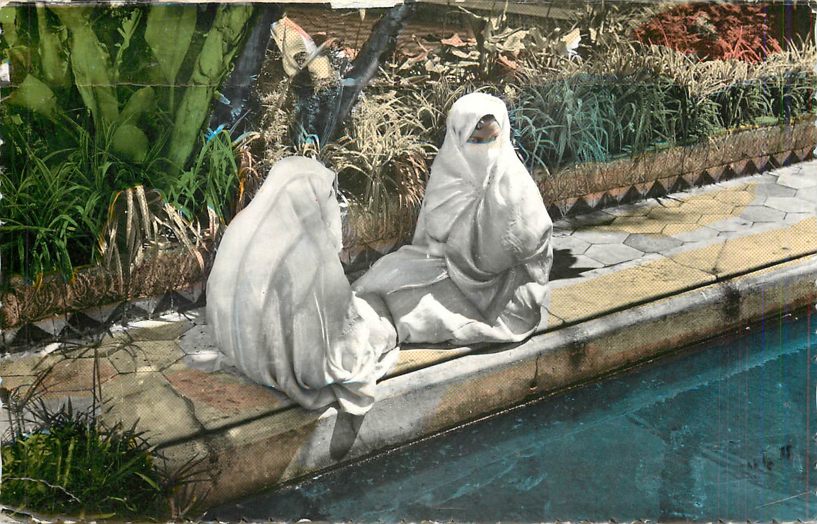 CPM Alger (El Djezair) Mauresque au "Bardo"
